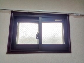 【内窓DIY】東京都「枠をネジで固定をしたくらいでで簡単に施工出来ました」 U様邸内窓